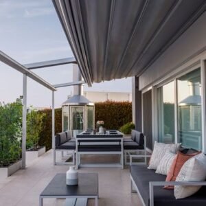 Pérgola de hecha de carpintería de aluminio desplegable, juego de sillón exterior fabricado en aluminio.